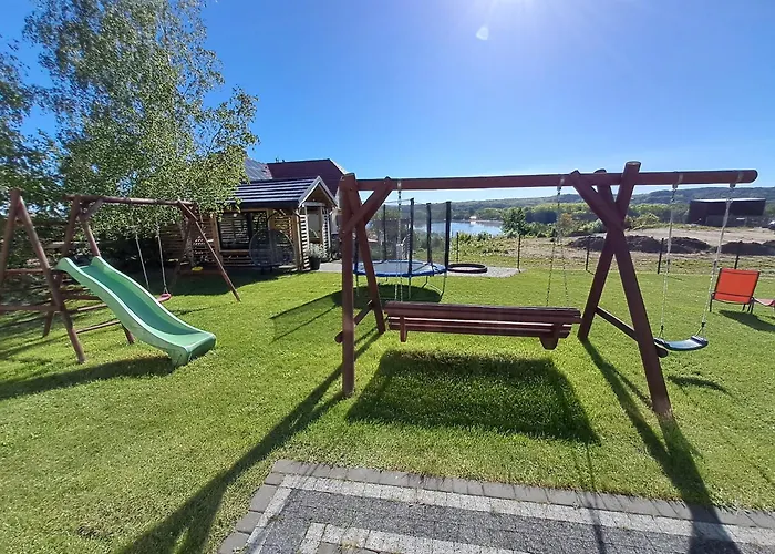 Na Zboczu بيت ضيافة تشميلنا